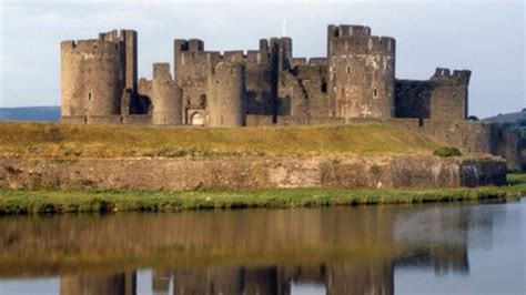 Welsh History Review Ordered Of Place In Curriculum Bbc News