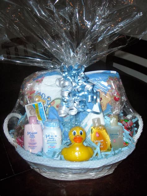 Make a splash with cute baby shower decorations, tealight candle holders and more from bed bath & beyond. Lyndi's Projects: Baby Gift Basket