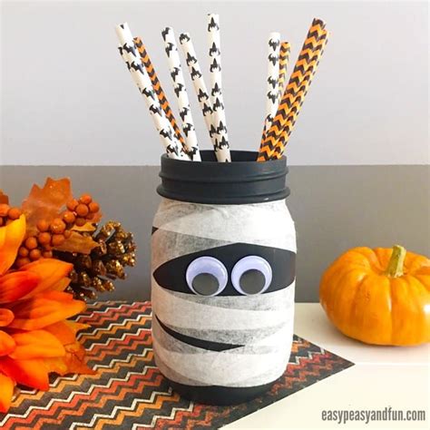 Mason Jar Mummy Mason Jar Halloween Crafts Halloween Mason Jars