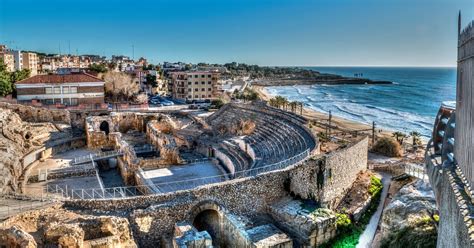 Y si prefieres los chapuzones en la piscina, te recomendamos la piscina olímpica de tarragona. Hoteles en Tarragona desde 32€ - Reserva tu hotel barato ...