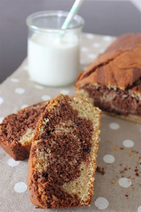 Cake au yaourt marbré à la farine de châtaigne