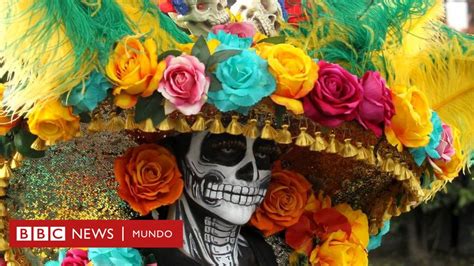 En fotos el espectacular desfile del Día de Muertos en México BBC News Mundo