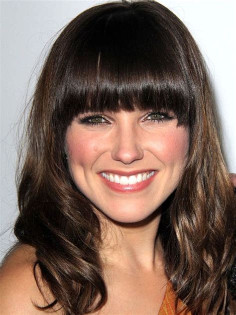 The Best And Worst Bangs For Pear Shaped Faces Beautyeditor Face Shape Hairstyles Twist