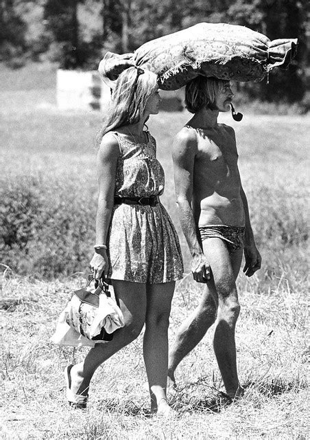 Hippie Couple 1967 0 15114 Historical The Sixties Hippy Co Flickr