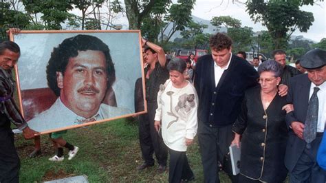 20 Años De La Muerte Del Narcotraficante Colombiano Pablo Escobar El