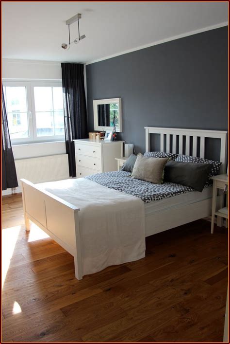 Avec beaucoup de couleurs differentes, pour les objets decoratifs. Ikea Hemnes Schlafzimmer - schlafzimmer : House und Dekor ...