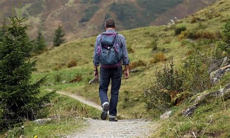 7 Reasons Why Elderly People Should Go Hiking - The WildCone