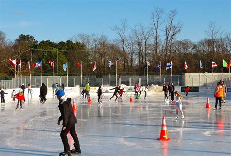 Best Outdoor Ice Skating Rinks On Long Island Mommy Poppins