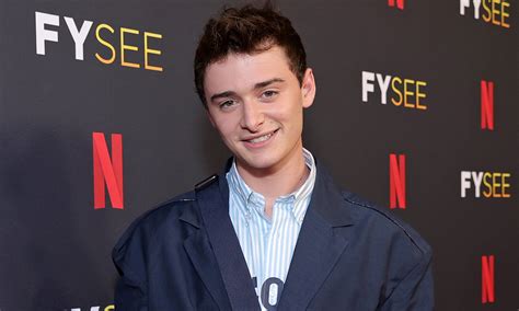 noah schnapp shares heartwarming text his grandpa sent after coming out as gay trendradars