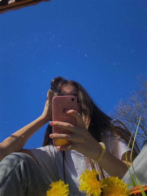 Use a mirror to check your 30/6/2020 · for aesthetic mirror selfies, don't cover your face unless you want to be mysterious or hide your identity on tinder. Pin by Alrip Lepcha on aesthetics in 2020 | Mirror selfie ...