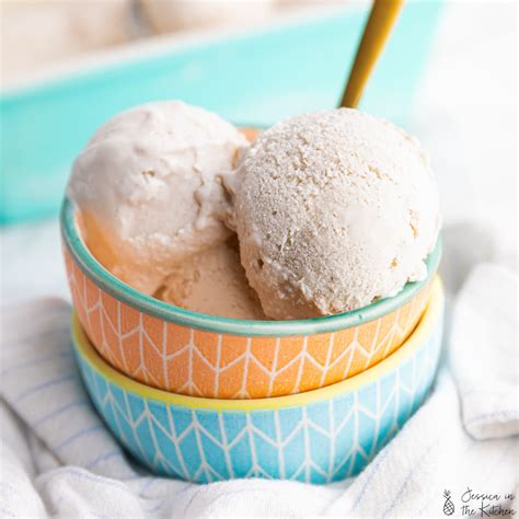 Vegan Ice Cream (5 ingredients) - Jessica in the Kitchen