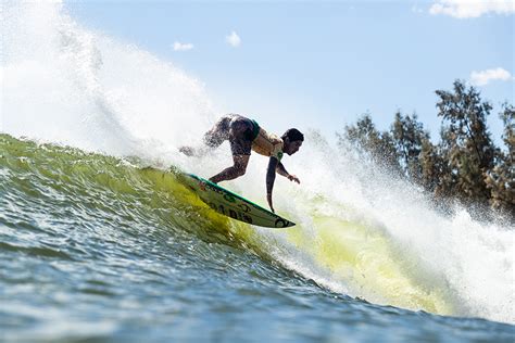 Gabriel medina pinto ferreira is a brazilian professional surfer, also the 2014 and 2018 wsl world champion. Gabriel Medina and Lakey Peterson Take Win 2019 Freshwater ...