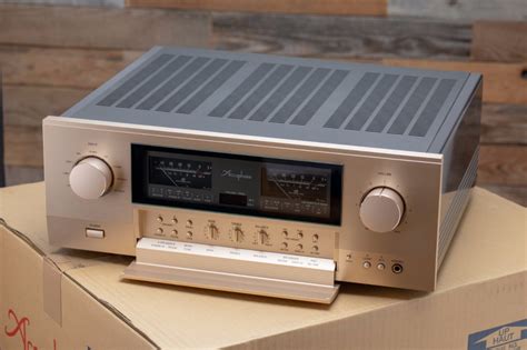 Accuphase E 470 Amplifiers Audiophile Style