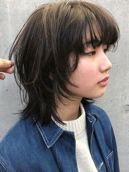 Working from a briefer level in the trunk into a somewhat longer section which drops around the front part of the face, this woman has a completely amazing. Pin on hair