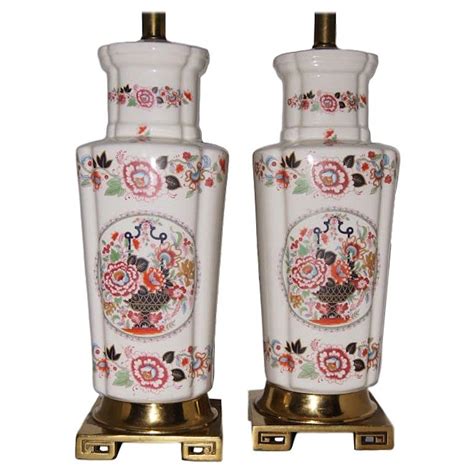 Red And Gold Chinoiserie Porcelain Lamps At 1stdibs Red Chinoiserie