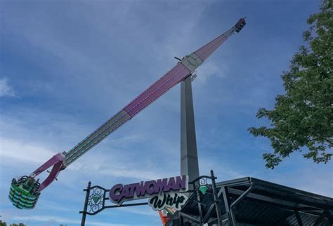 Catwoman Whip And Adventure Cove Coming To Six Flags St Louis