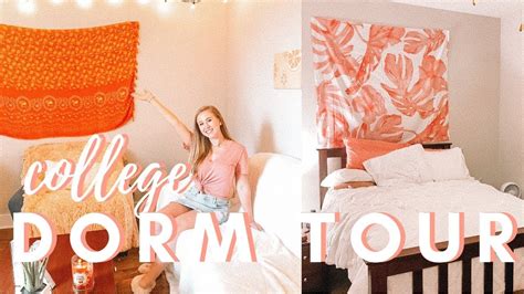 College Dormapartment Room Tour 2018 Duke University Youtube