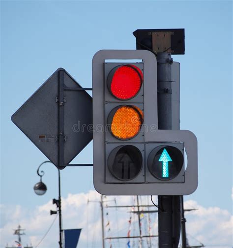 Red Traffic Light Signal Stock Image Image Of Rules Crossway 9401335