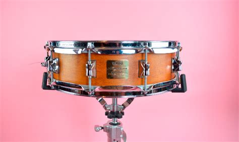14x4 Yamaha Maple Custom Absolute Snare Drum In Vintage Natural Drums