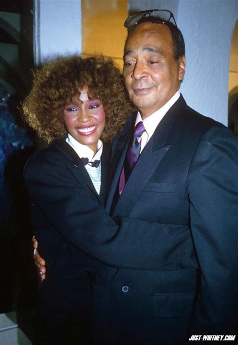 Whitney And Her Father John Houston Whitney Houston Celebrity Families Celebrities