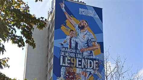 La fresque de Karim Benzema dévoilée à Bron