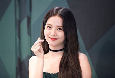 Natural Korean Beauty La Hermosa Jisoo De Blackpink Demostró Una Vez