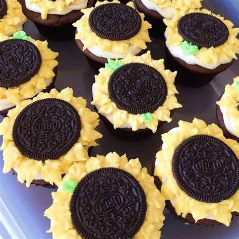 Smile and eat a sunflower cupcake. Sunflower Oreo cupcakes- credit U Create on Facebook ...