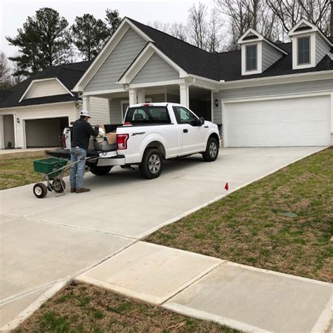 Many lawn cutting services will provide an accurate estimate online based on your. Weed Control & Prevention Fayetteville, GA | Nearby Lawn Care