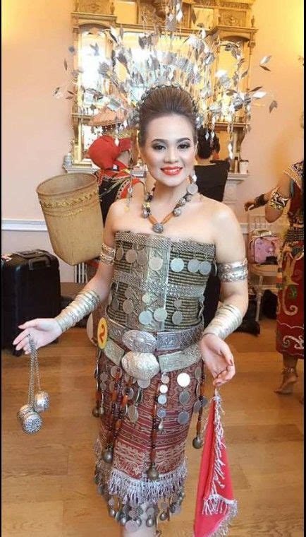 Pin By Cj Avenue On Borneo Beauty Sarawak Iban Beautiful Dresses Traditional Outfits Dresses