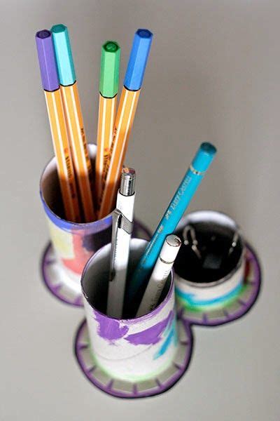 Der pümpel ist ein ausgezeichnetes werkzeug um verstopfungen in der toilette oder generell in nicht jeder pümpel. Vom Bad an den Schreibtisch #penholder | Stiftehalter ...