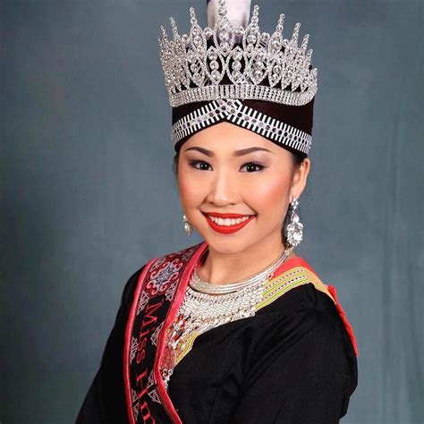 Hmong Makeup Guru You - Mugeek Vidalondon