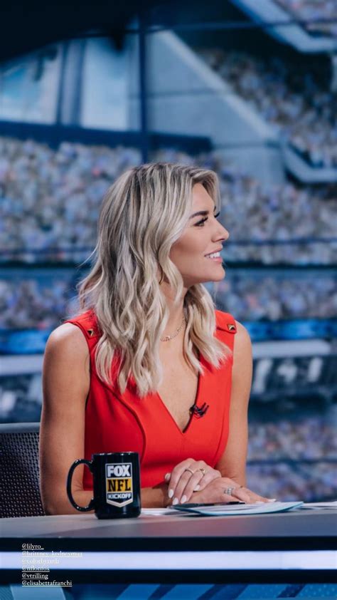 charissa thompson fox sports r hot reporters