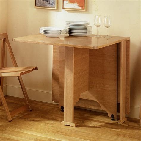 Alrededor de la mesa siempre pasan cosas buenas y es que, sin duda, son un mueble imprescindible. mesa de alas abatibles robusta en madrid