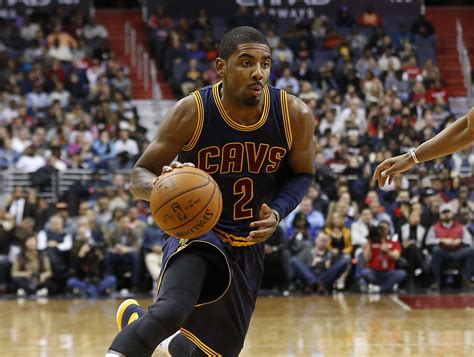 Video Kyrie Irving Dribbles Circles Around The Bulls