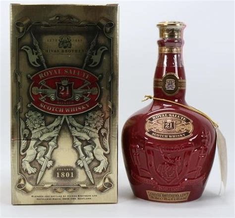 Its unique flagon is made of porcelain, crafted by wade ceramics (uk). Royal Salute 21-year-old - Ratings and reviews - Whiskybase