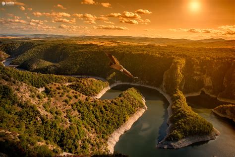 Official web sites of serbia, links and information on serbia's art, culture, geography, history, travel and tourism, cities, the capital city, airlines, embassies, tourist boards and newspapers. Natural Reserve Uvac - Serbia-touroperator