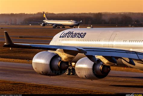 D Aihd Lufthansa Airbus A340 600 At Munich Photo Id 1253049