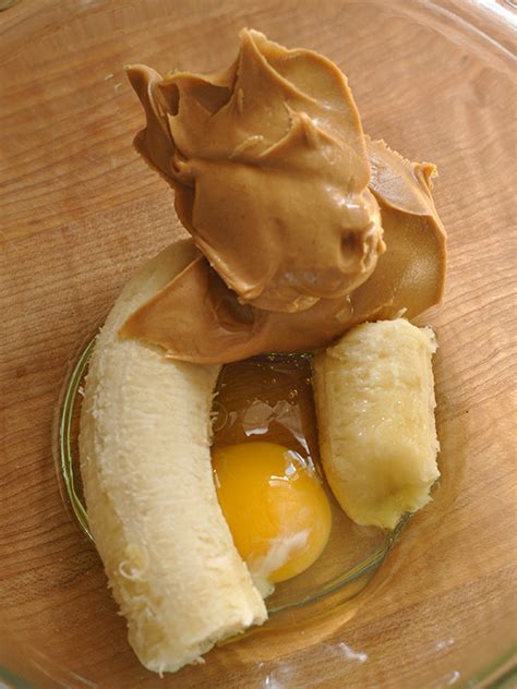 Homemade Peanut Butter Banana Dog Treats Mac And Molly
