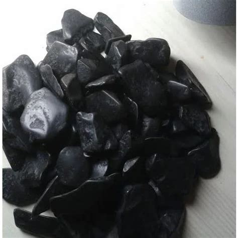 Black Granite Unpolished Pebbles Stone Usage Landscaping At Rs 35
