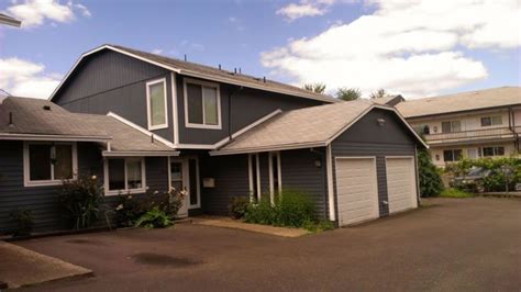 They install conduits, wire lighting, switches, converters and complex computerized. painting-contractors-portland-oregon