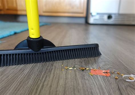 Use a rubber broom to sweep up pet hair from your carpets and furniture. Best rubber broom for pet hair > MISHKANET.COM