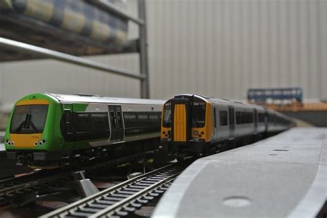 Bachmann Class 170 And Class 350 The One Flickr
