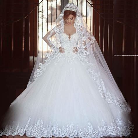 New Design White Lace Wedding Dresseselegant Backless Beading Wedding