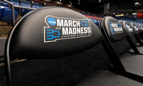 March Madness Fans In The Stands Onsite Production Are Welcome Sight To Cbs Turner At