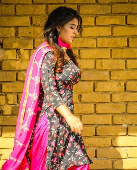 Punjabi Dress Beautiful Women Over 40 Beautiful Indian Actress