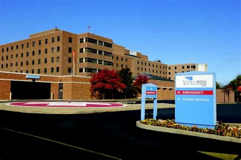 Vista Medical Center East 30 Reviews Medical Centers 1324 N