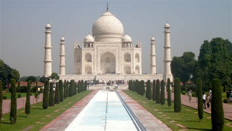 Taj Mahal The Symbol Of Love Wallpaper Hd Wallpapers