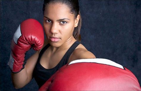Top 10 Hottest Female Boxers In The World