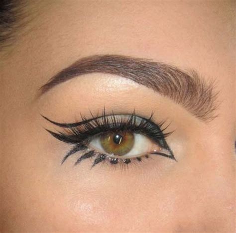 Winged Eye Makeup Τεχνική δημιουργίας και εντυπωσιακές παραλλαγές