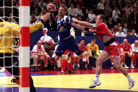 Handball rules are not the easiest to understand and learn, thinking about it, we from def, made a big effort to summarize the main official handball rules in order to facilitate the. Handball Wallpapers High Quality | Download Free